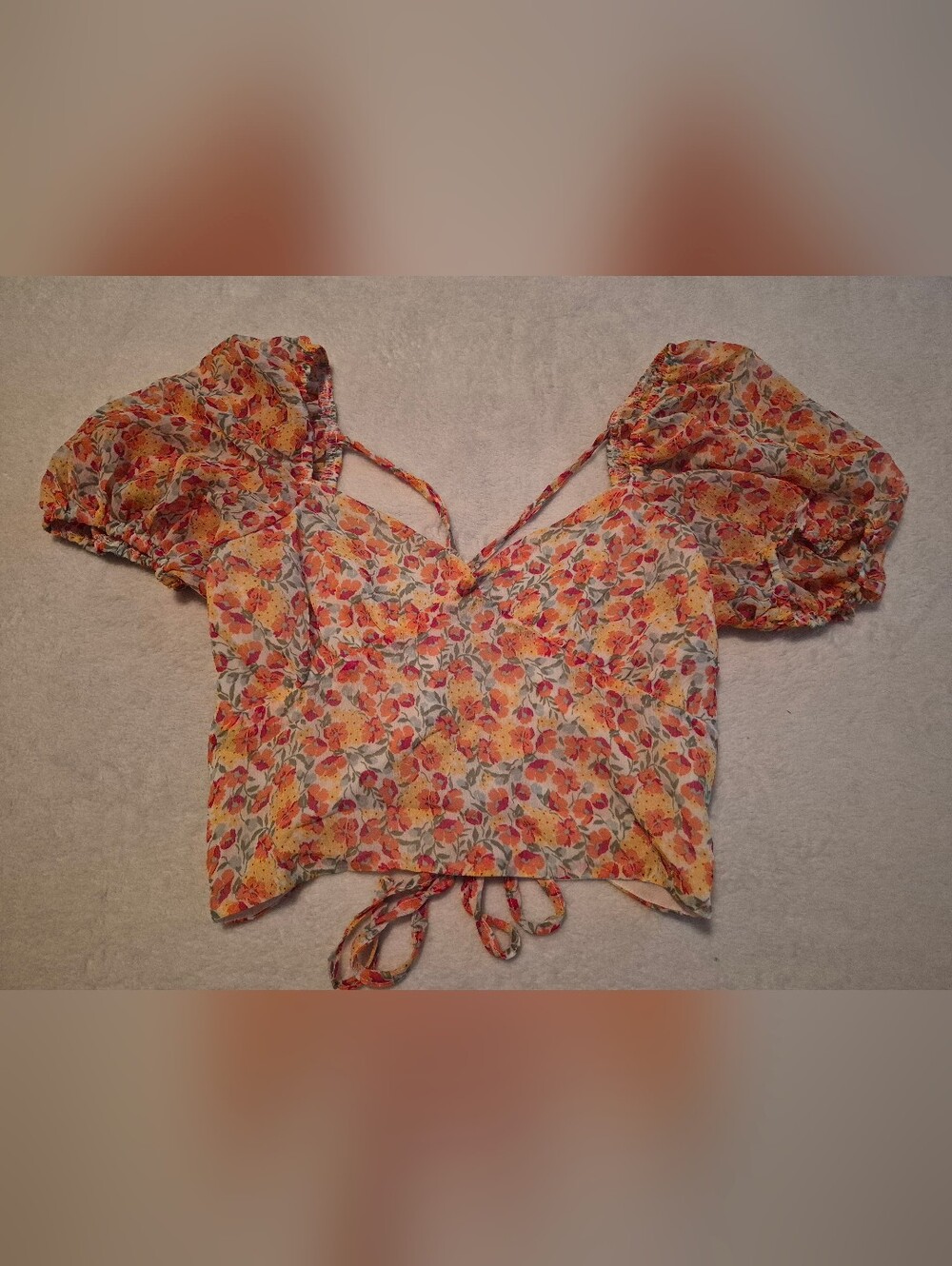 Promesa Floral Tie-Back Crop Top in Yellow and Orange